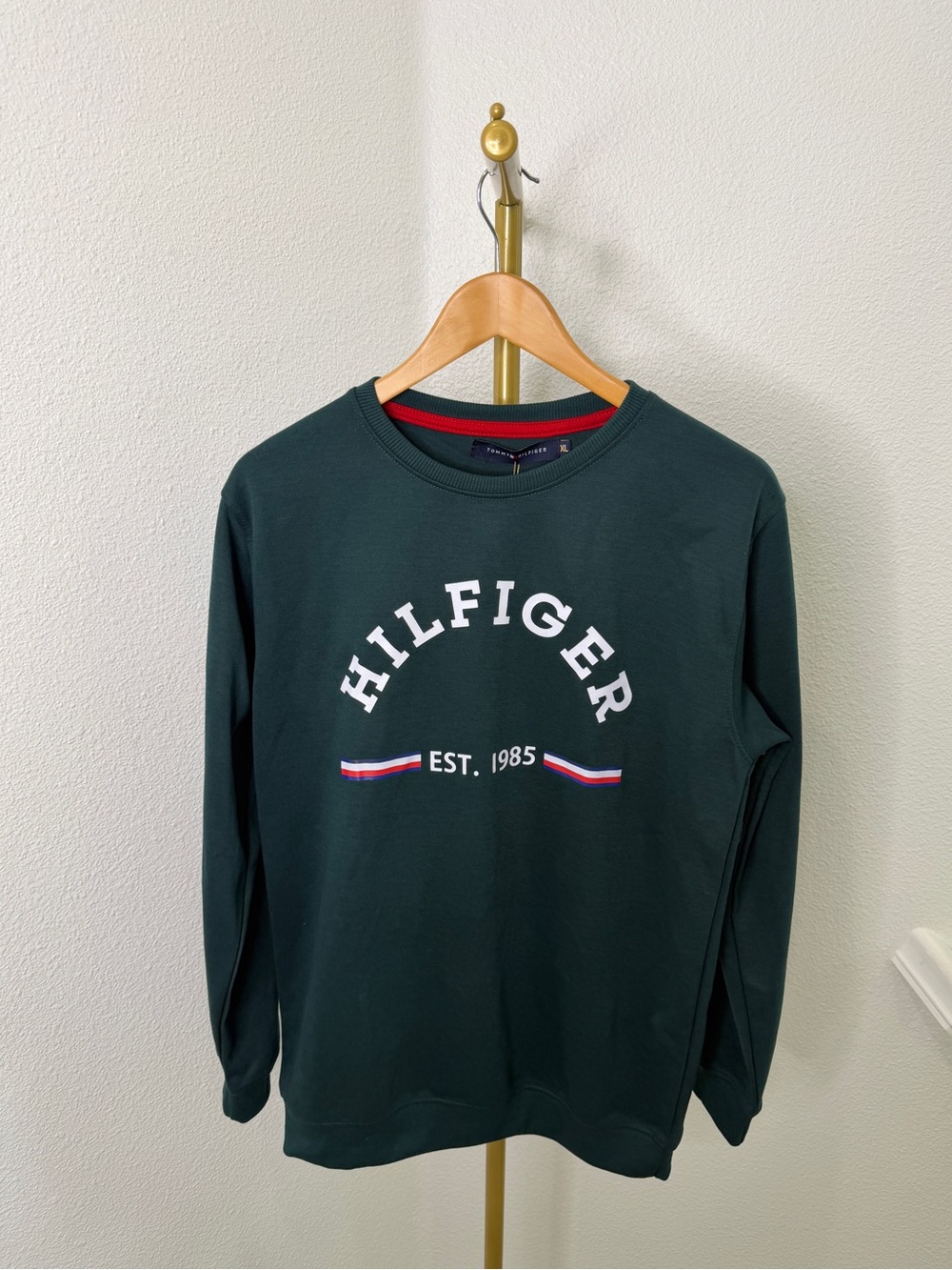 NWT Tommy Hilfiger Classic Arch Logo Crewneck Sweatshirt Hunter Green Size XL